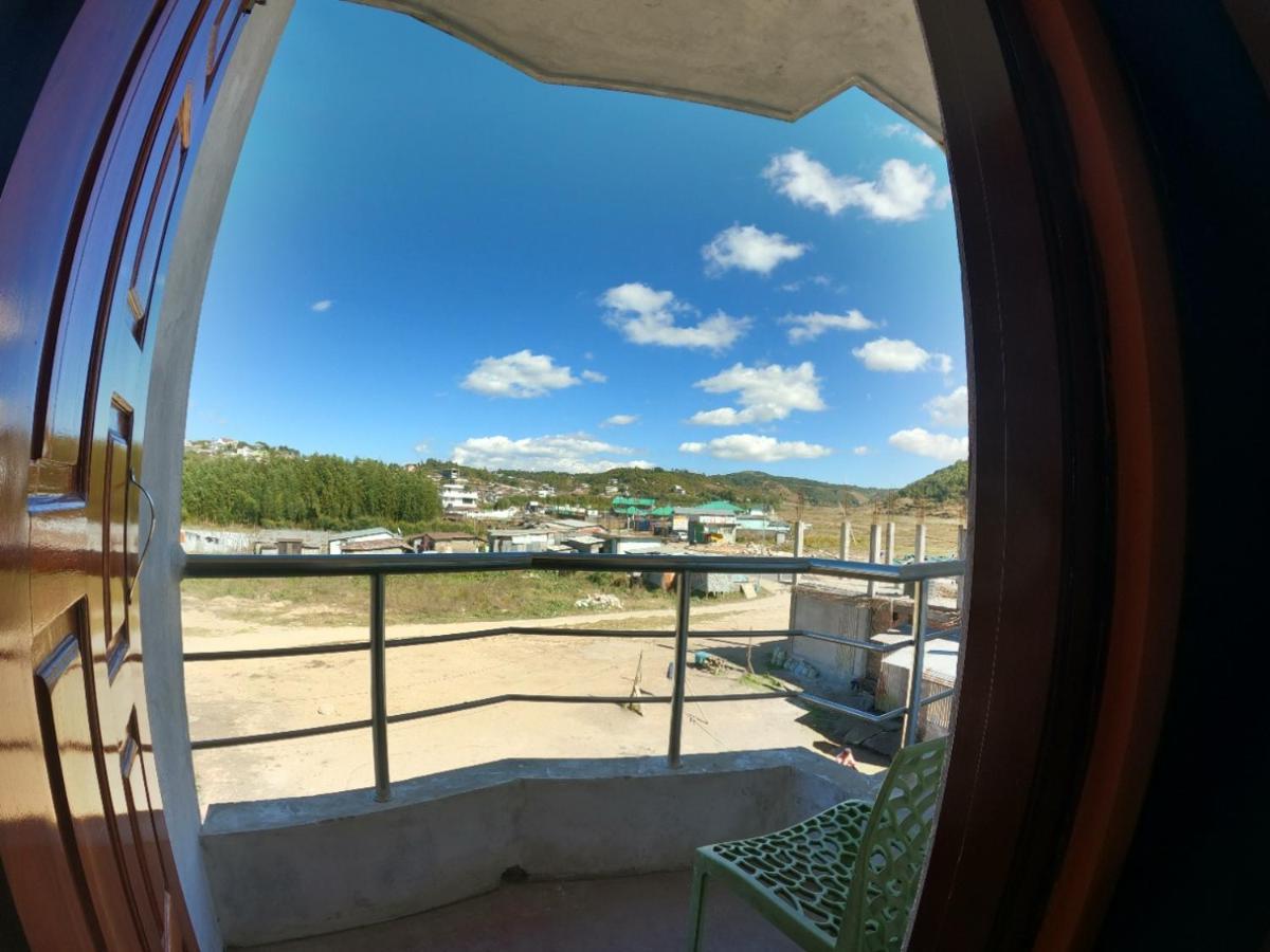 Aurora Guest House 西隆 外观 照片