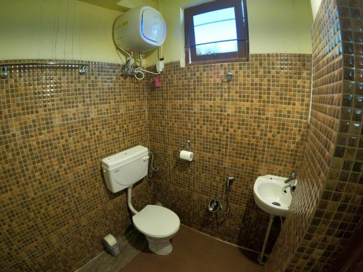 Aurora Guest House 西隆 外观 照片