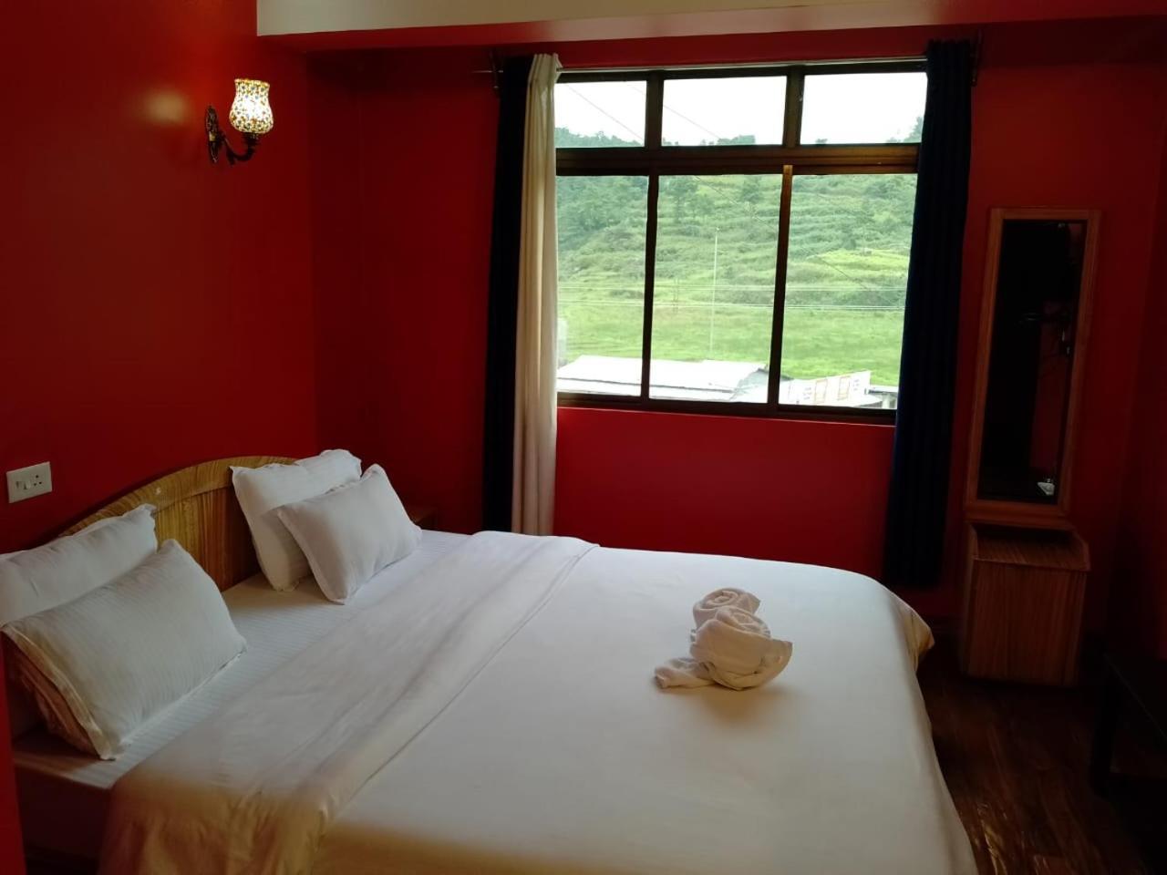 Aurora Guest House 西隆 外观 照片